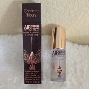 Charlotte Tilbury Airbrush Flawless Setting Spray - 0.5 FL 15ml